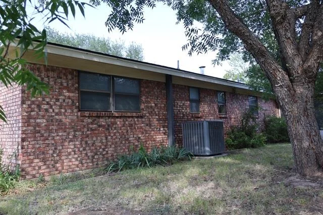 Photo of 4315 Waples Road