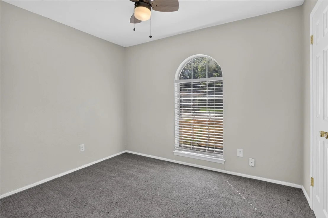 Photo of 628 Lisa Street