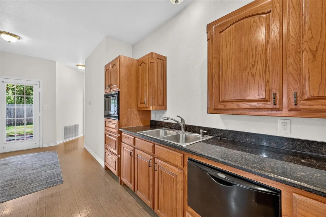 Photo of 433 Oak Street