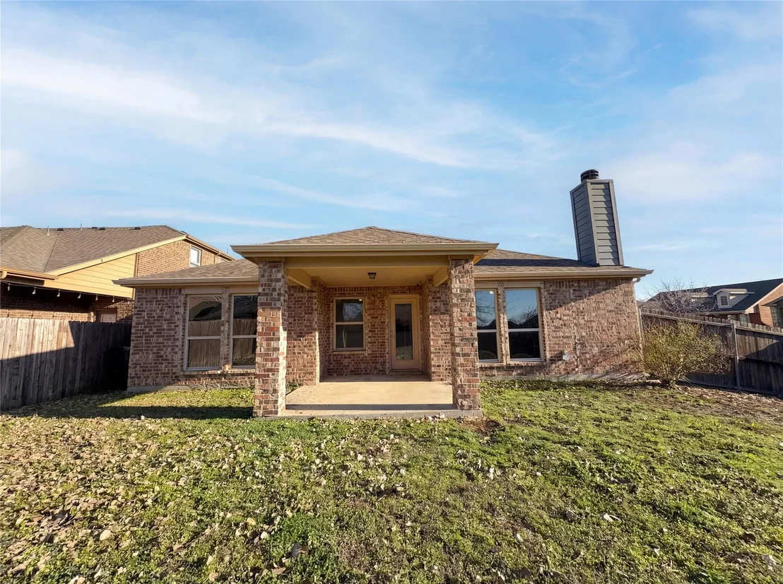 Photo of 5591 Coventry Drive