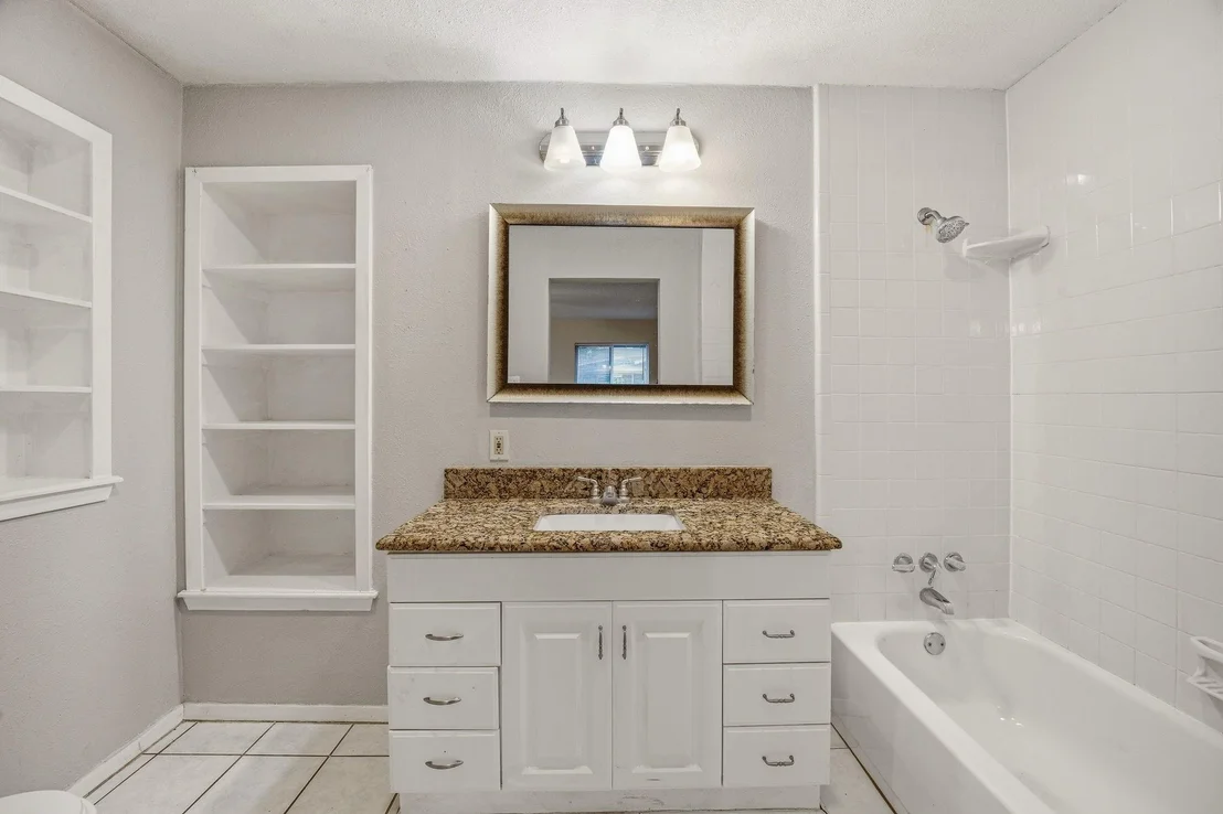 Photo of 1602 Marie Terrace