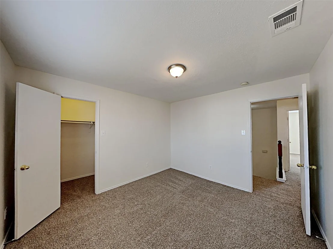 Photo of 8212 Dynasty