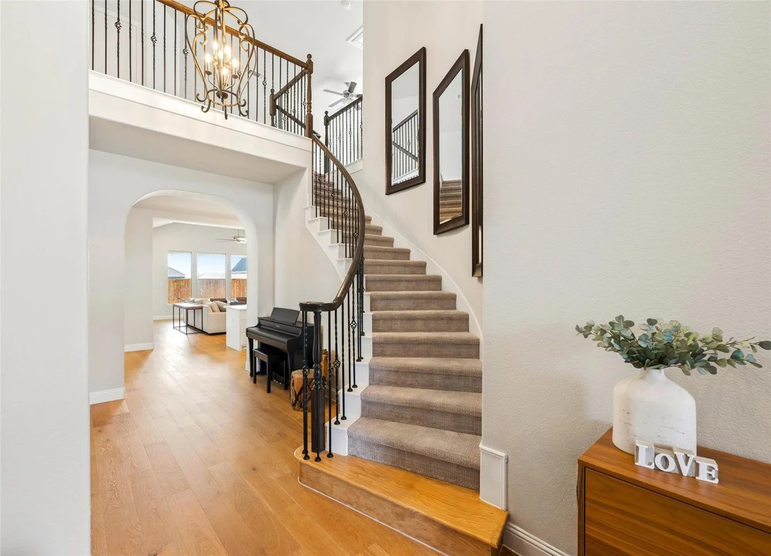 Photo of 1116 Broadmoor Way