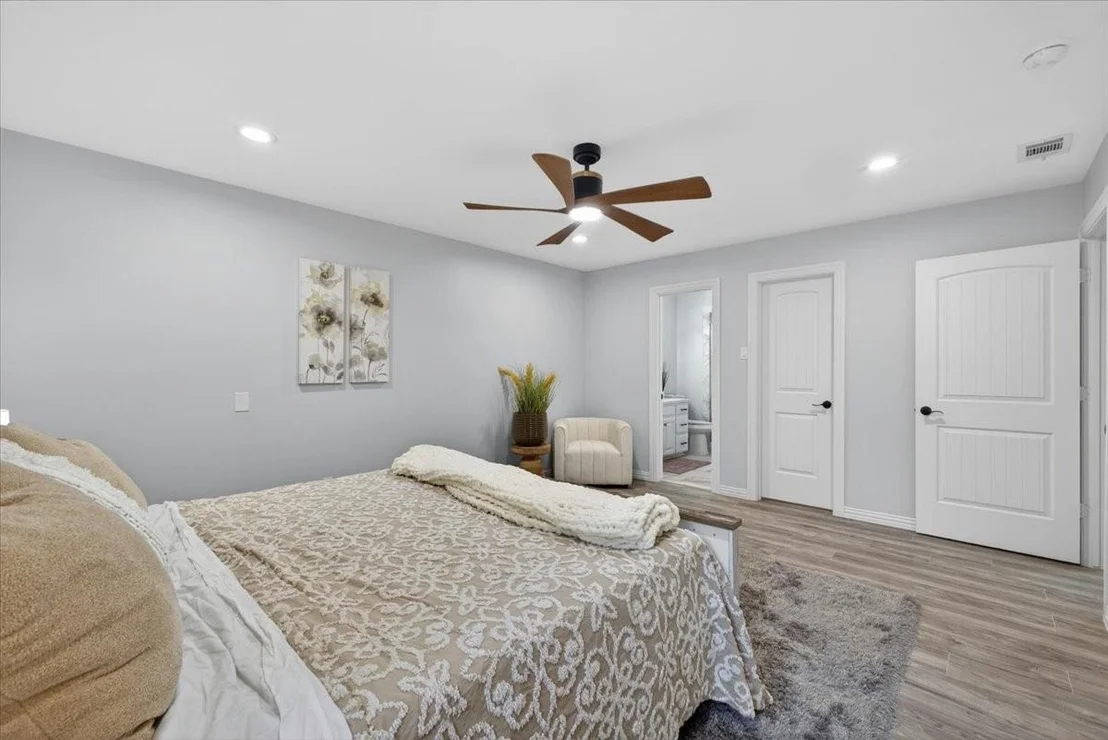 Photo of 3330 Sharpview Lane