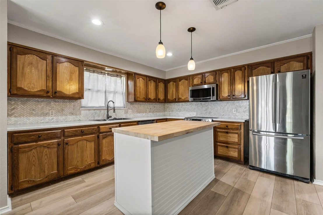 Photo of 209 Bonham Drive