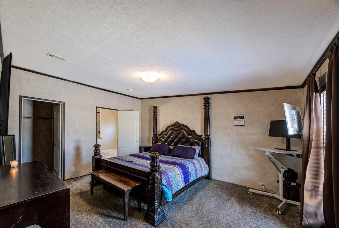 Photo of 1420 County Road 4522