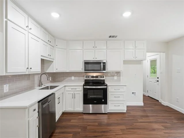 Photo of 706 Emery Street