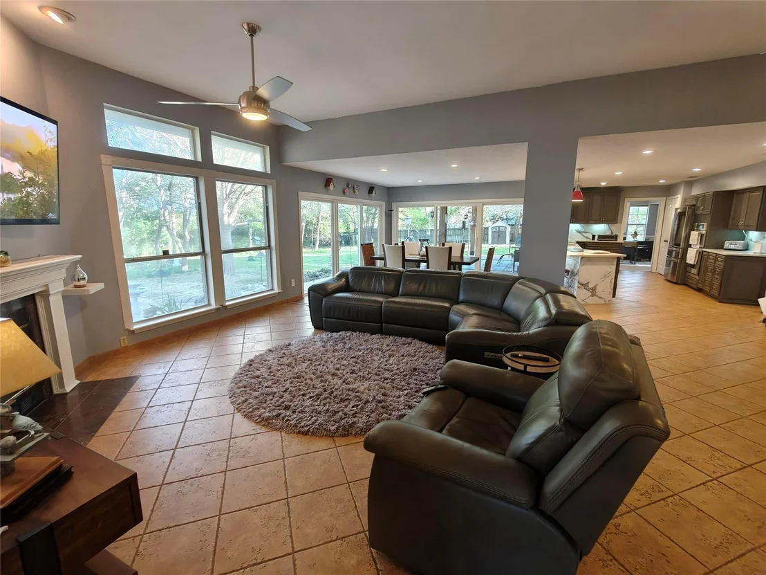 Photo of 5210 Cliff Haven Drive