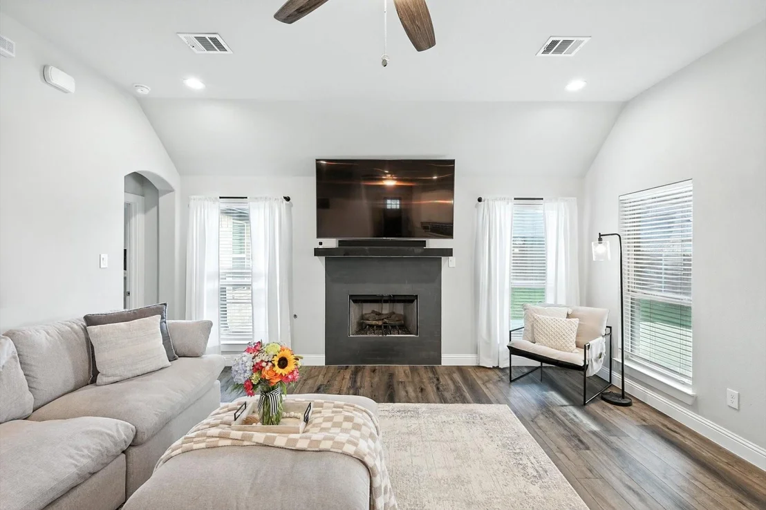 Photo of 705 Chaparral Road