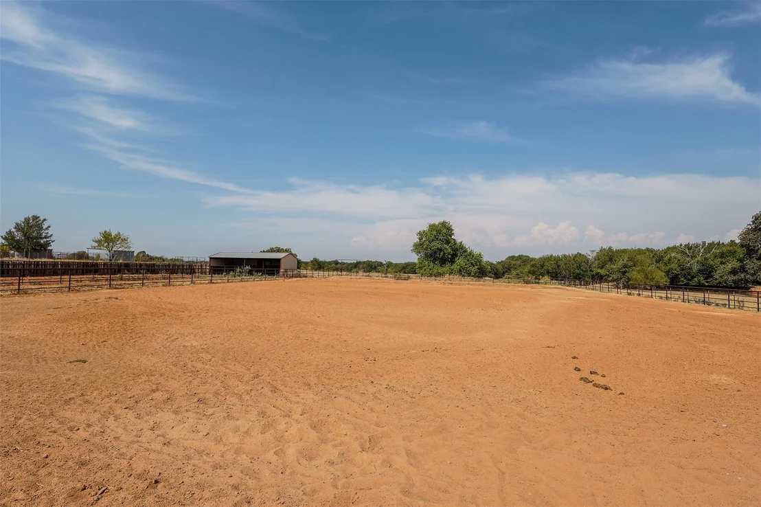 Photo of 1108 County Road 4360