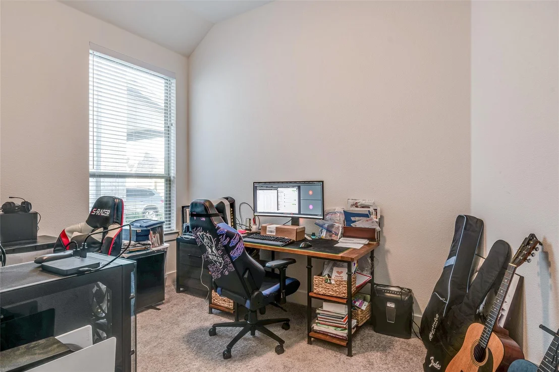 Photo of 704 Wycliffe Drive