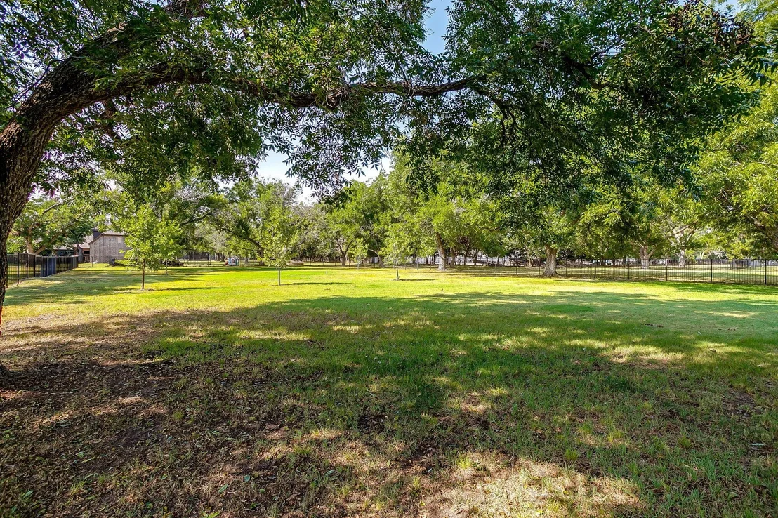 Photo of 6251 Paper Shell Way