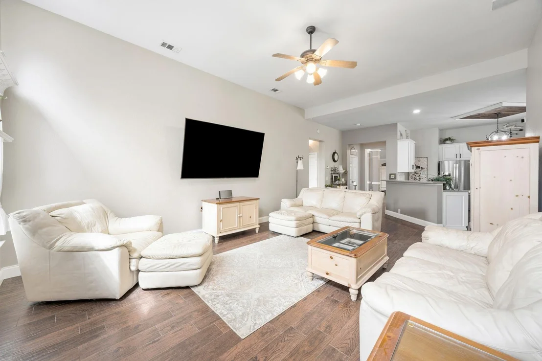 Photo of 1004 Dover Heights Trail