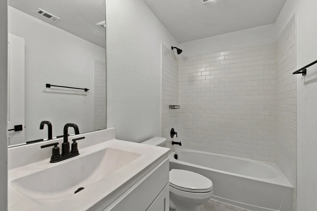 Photo of 604 Brook View Drive