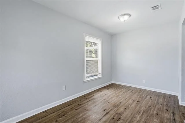 Photo of 1450 Holcomb Road