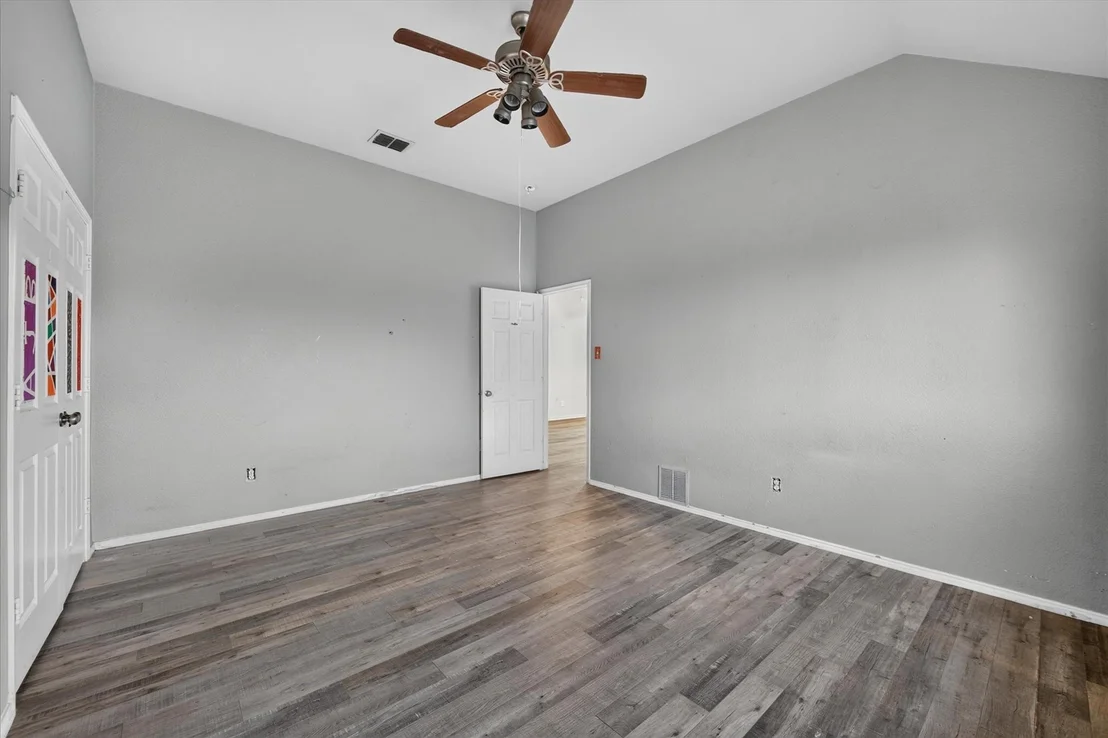 Photo of 10369 Bradshaw Drive