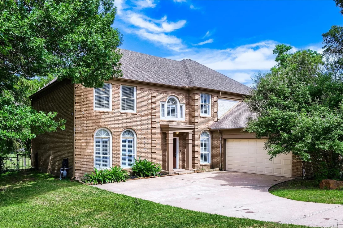 Photo of 2803 Wyndham Lane