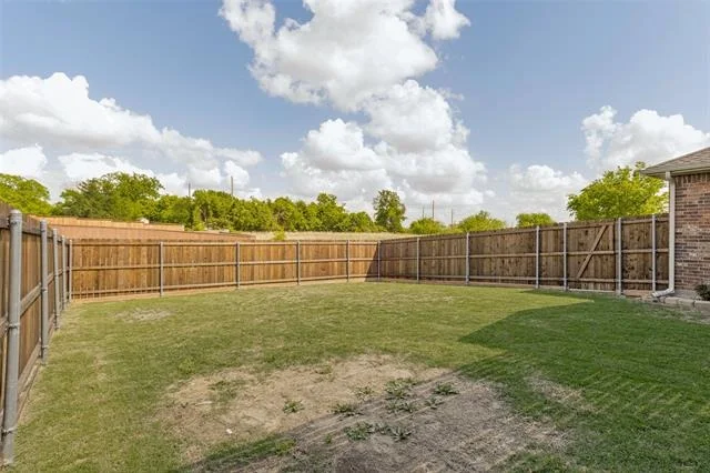 Photo of 1136 Hidden Lakes Way