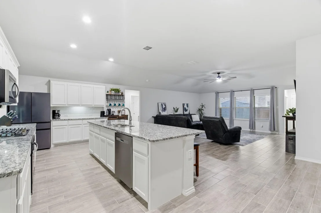 Photo of 437 Falcon Way
