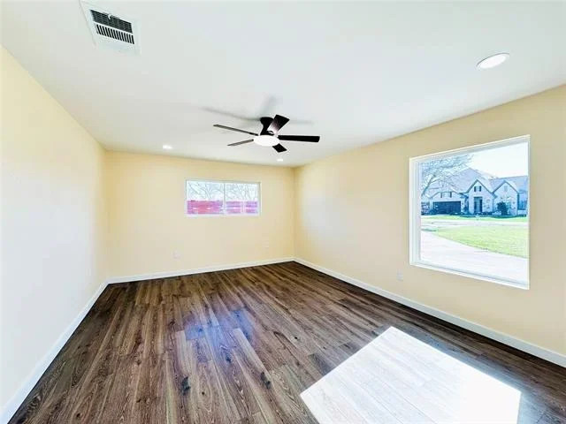 Photo of 6300 Lumley Road