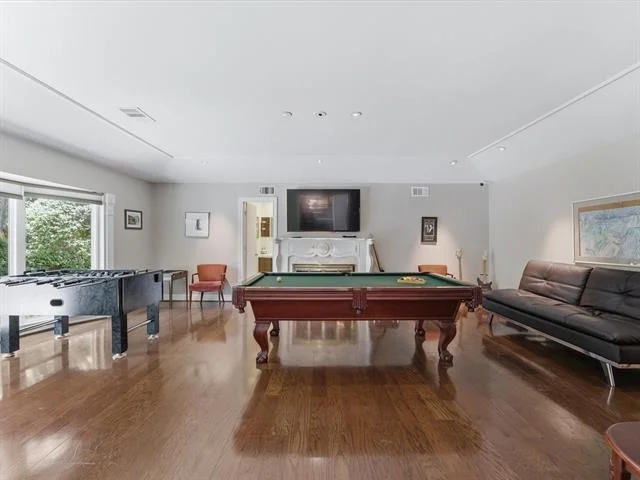 Photo of 6160 Spring Valley Road