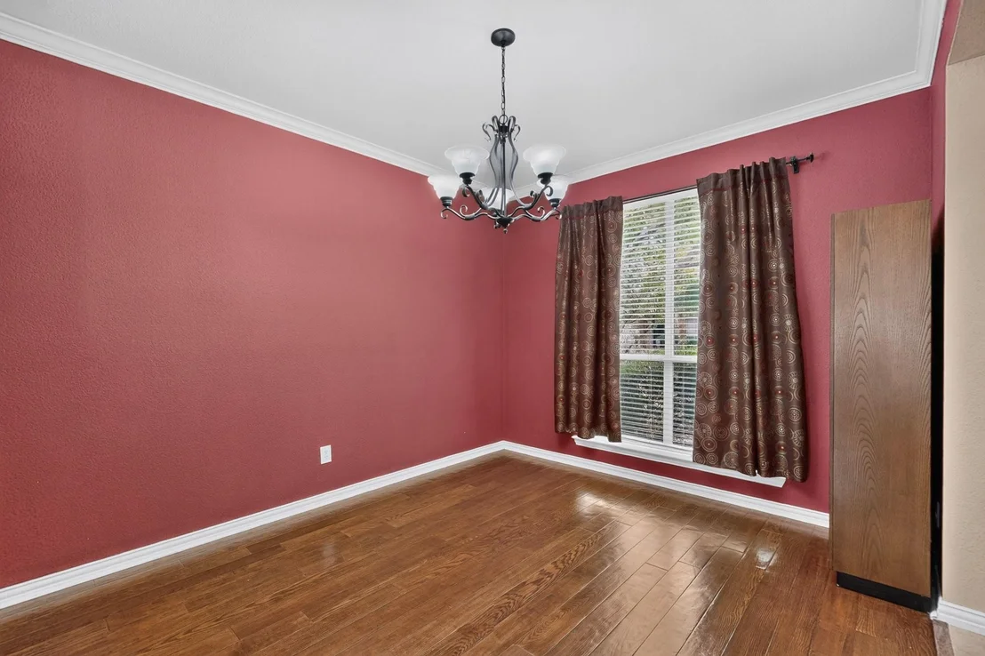 Photo of 9621 Plains Circle