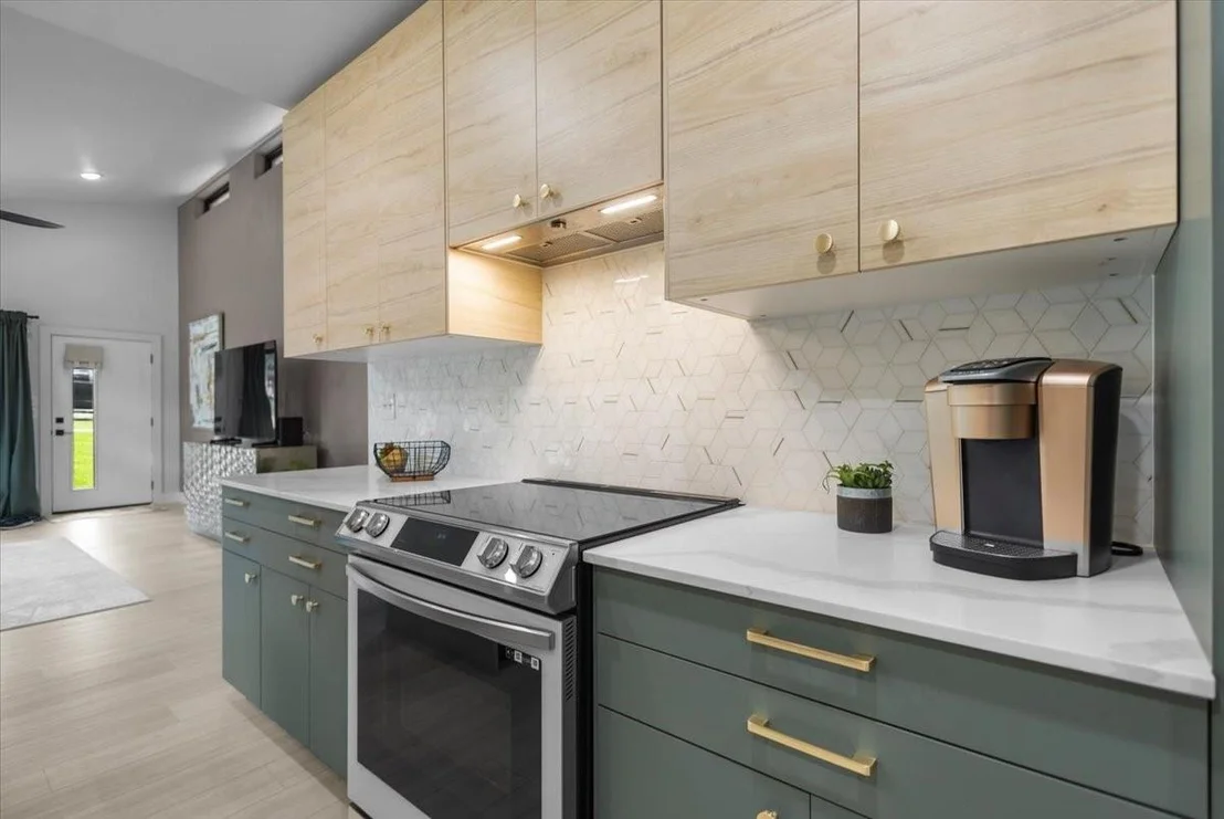 Photo of 215 Brookside Drive