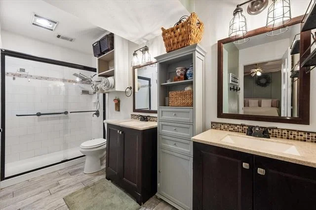 Photo of 1711 Clearbrook Lane