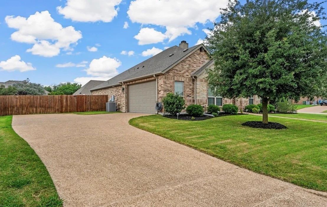 Photo of 1013 Steamboat Drive