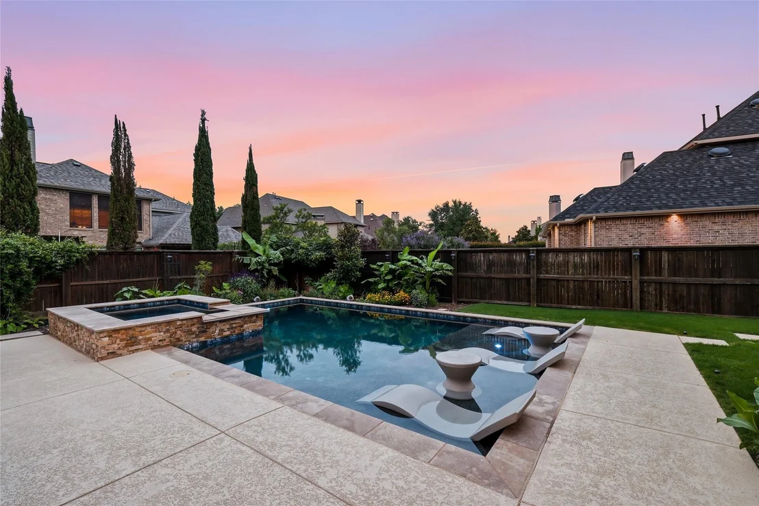Photo of 9031 Cedar Ridge