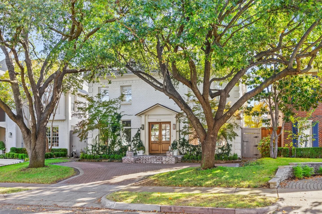 Photo of 3105 Drexel Drive