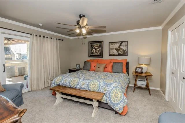 Photo of 140 Oyster Bay