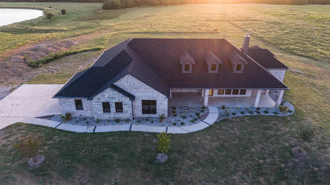 Photo of 4112 County Road 1098