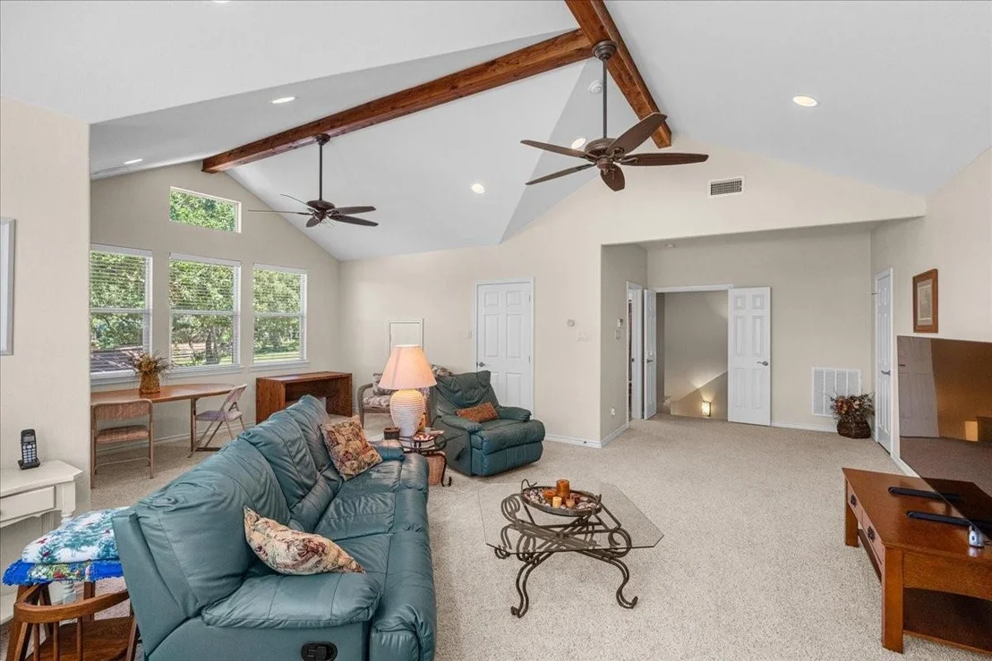 Photo of 275 Jackson Circle