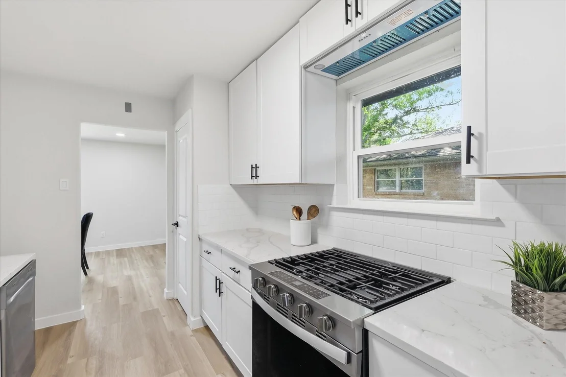 Photo of 419 Summit Drive