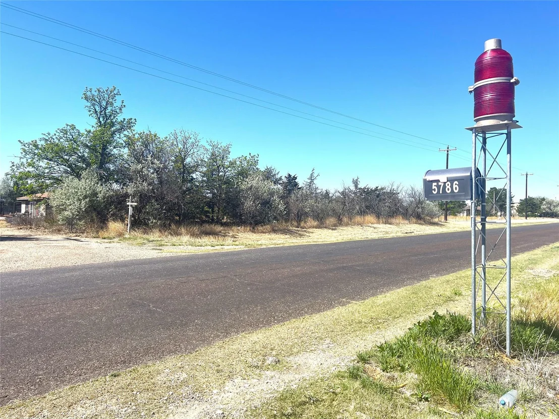 Photo of 5786 W Road R