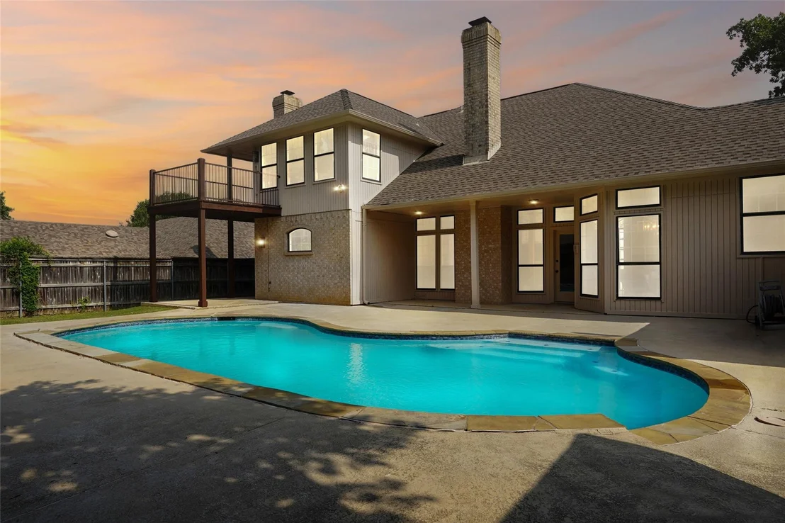 Photo of 6006 Millwood Drive