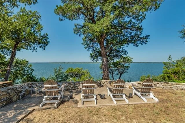 Photo of 111 Live Oak Drive