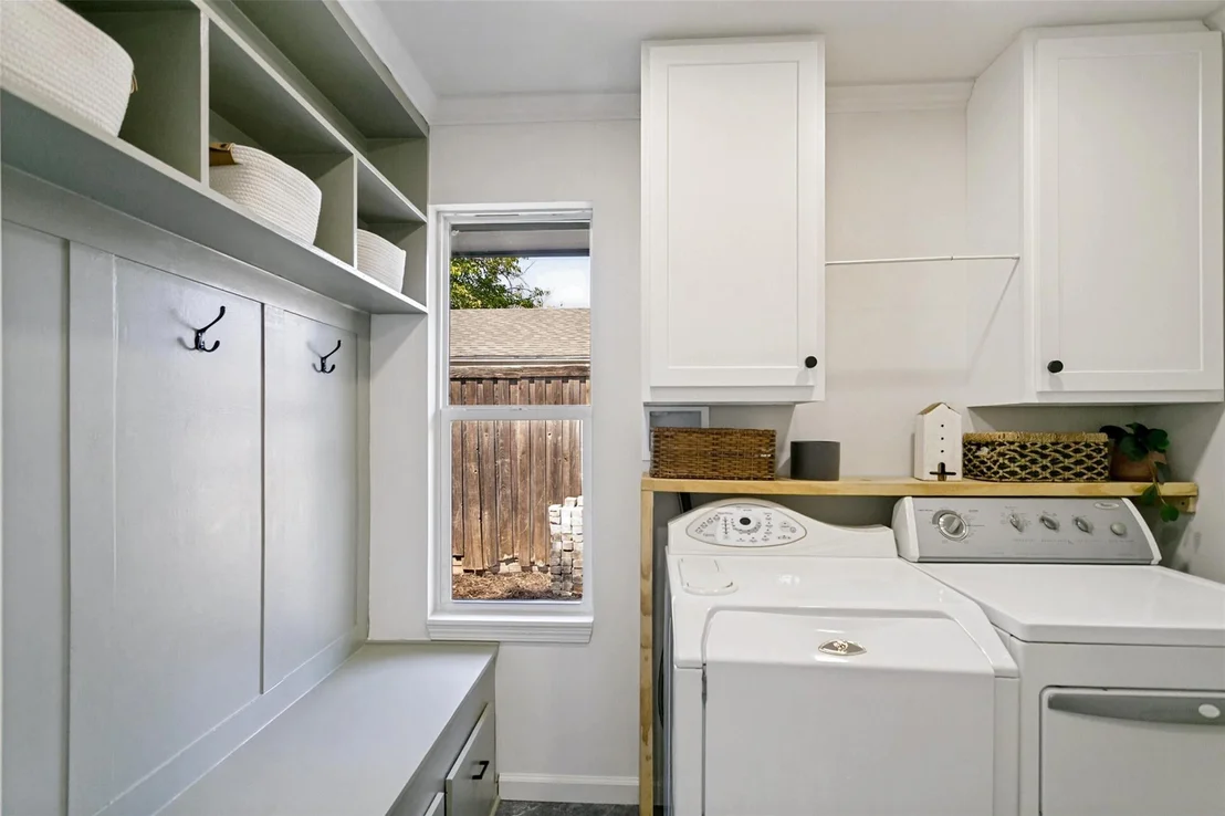 Photo of 2736 Grandview Drive