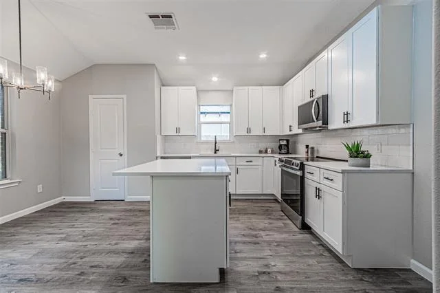 Photo of 4533 Forest Glen Drive