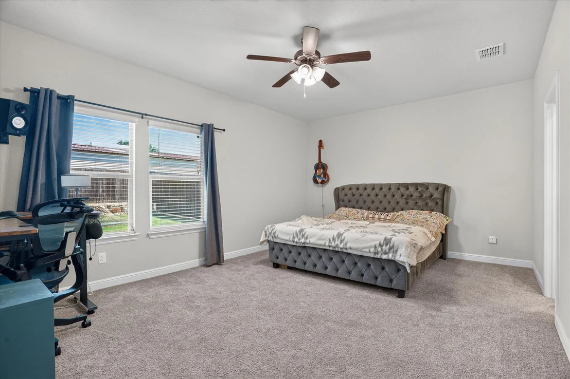 Photo of 1425 Bennett Drive