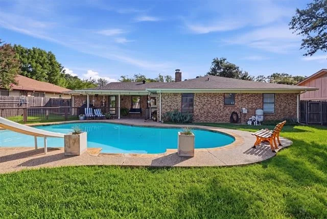 Photo of 4025 Aragon Drive