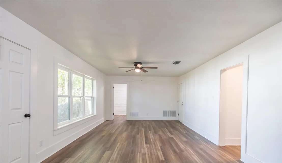 Photo of 1325 Highland Avenue