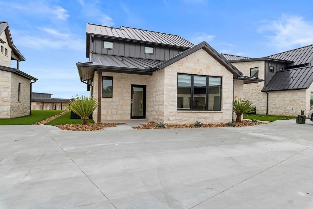 Photo of 375 Emma Jean Trail