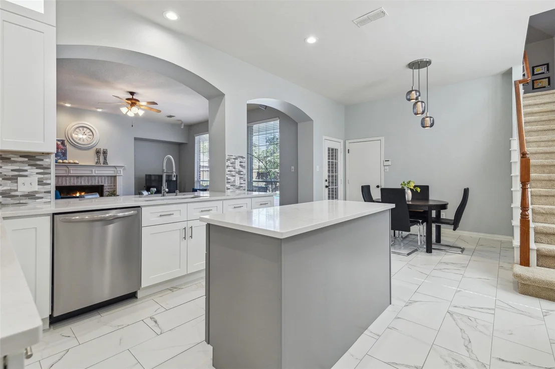 Photo of 9740 Plains Circle