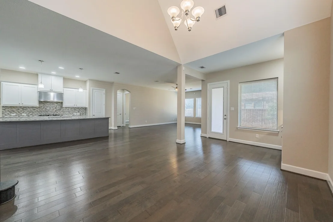 Photo of 1102 Rendon Place