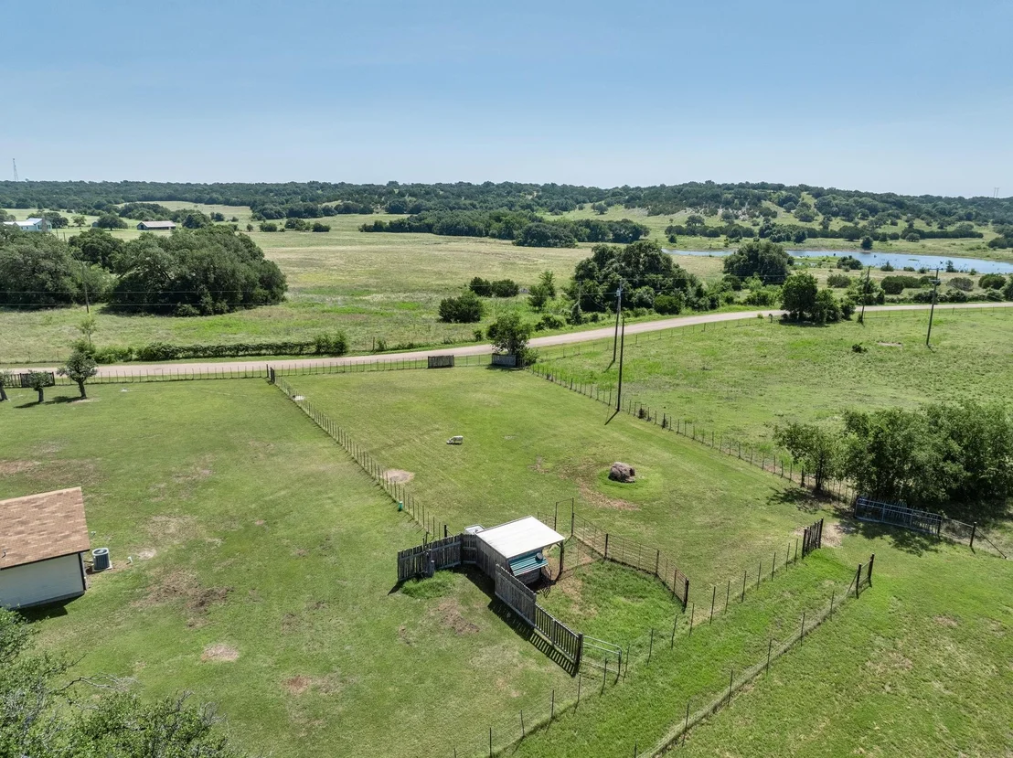 Photo of 2517 County Road 4240