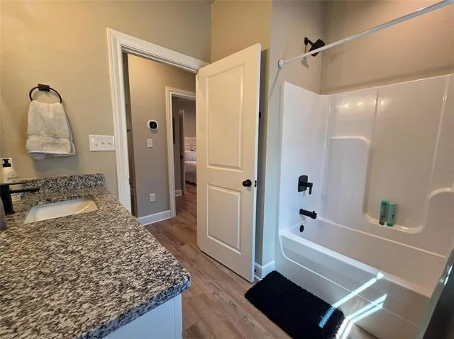 Photo of 5509 Fallbrook Drive