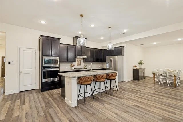 Photo of 4015 Cloverleaf Trail