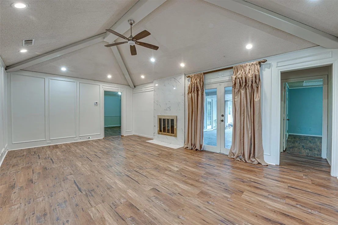 Photo of 917 Meadowgate Drive